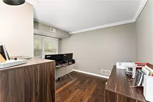 8510 Sundial Ln, Bridgeville, PA 15017 - Photo 21
