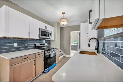 4000 Lanmore Ave, Pittsburgh, PA 15227 - Photo 5