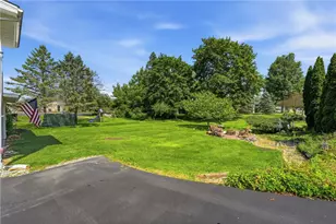 412 Highland Ave, Grove City Boro, PA 16127 - Photo 19