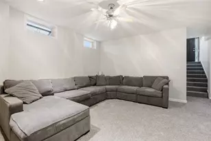 8400 Van Buren Dr, Pittsburgh, PA 15237 - Photo 27
