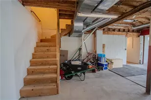 60 Stadium Rd, East Bethlehem, PA 15348 - Photo 31