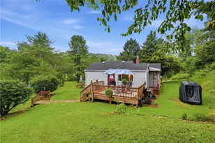 541 Old State Rte 66, Hempfield Township, PA 15601 - Photo 23