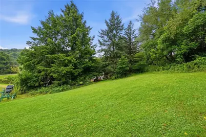 541 Old State Route 66, Hempfield Township, PA 15601 - Photo 29