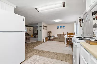 541 Old State Route 66, Hempfield Township, PA 15601 - Photo 13