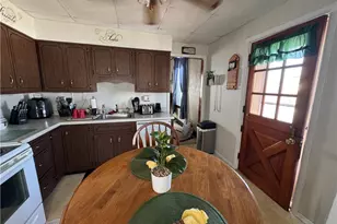 530 Green St, Brownsville, PA 15417 - Photo 5