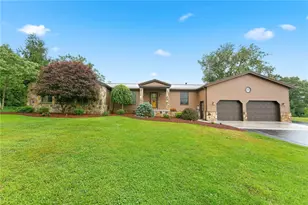 22 Cave St, Georges Township, PA 15436 - Photo 1