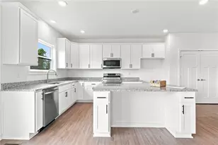 315 William Dr, Pittsburgh, PA 15239 - Photo 13
