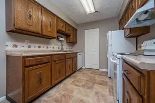 300 Gilkeson Rd, Pittsburgh, PA 15228 - Photo 15