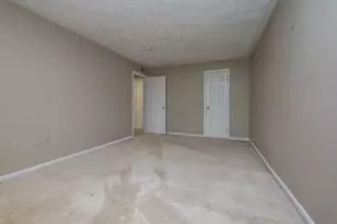 300 Gilkeson Rd, Pittsburgh, PA 15228 - Photo 29