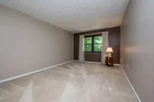 300 Gilkeson Rd, Pittsburgh, PA 15228 - Photo 27