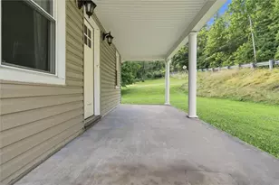 2560 Pleasant Valley Rd, Murrysville, PA 15668 - Photo 15