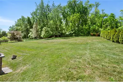 235 Ewing Rd, Collier Township, PA 15106 - Photo 37