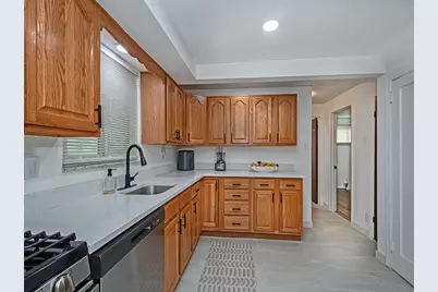 134 Queenston Drive, Wilkins Township, PA 15235 - Photo 15