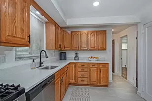 134 Queenston Dr, Wilkins Township, PA 15235 - Photo 15