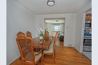 134 Queenston Drive, Wilkins Township, PA 15235 - Photo 9