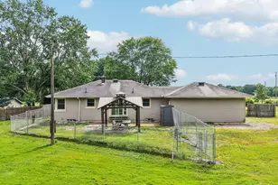 1593 Mercer Grove City Rd, Findley Township, PA 16137 - Photo 21