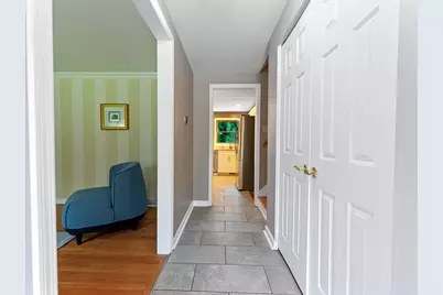 259 Main Entrance Drive, Pittsburgh, PA 15228 - Photo 5