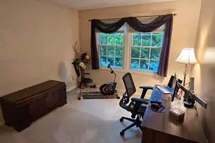 389 Jubilee Dr, Cecil, PA 15017 - Photo 13