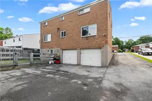 163 Spartan Dr, Bethel Park, PA 15102 - Photo 25