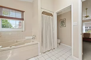 60 Florence Dr, Scott Township, PA 15220 - Photo 29