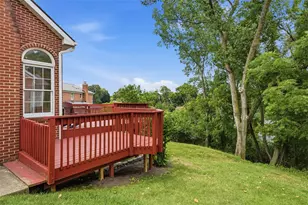 60 Florence Dr, Scott Township, PA 15220 - Photo 39