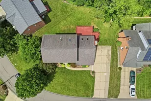 60 Florence Dr, Scott Township, PA 15220 - Photo 47