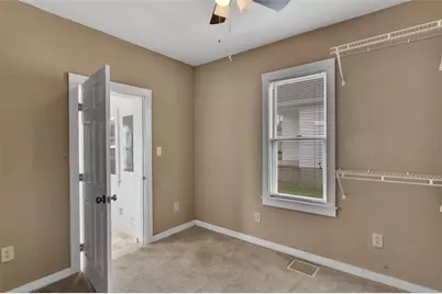 828 John St, Smith Township, PA 15054 - Photo 17