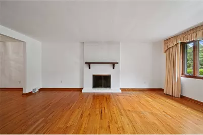 324 Haugh Dr, Pittsburgh, PA 15237 - Photo 15