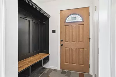 2947 Chautauqua Dr, Hampton, PA 15044 - Photo 5