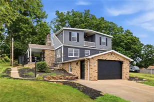 2947 Chautauqua Dr, Hampton, PA 15044 - Photo 3