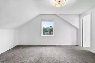 2947 Chautauqua Dr, Hampton, PA 15044 - Photo 21