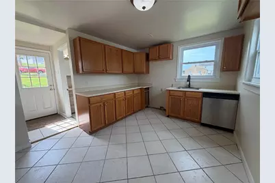 17 Columbus St, Belle Vernon, PA 15012 - Photo 9