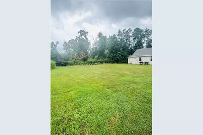 317 Isabelle Ave, Connellsville, PA 15425 - Photo 5