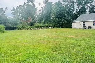 317 Isabelle Ave, Connellsville, PA 15425 - Photo 5