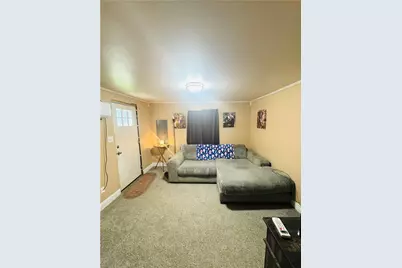 317 Isabelle Ave, Connellsville, PA 15425 - Photo 11