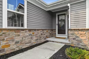 115 Touchstone Ct, Lancaster Township, PA 16037 - Photo 3