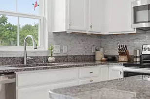 115 Touchstone Ct, Lancaster Township, PA 16037 - Photo 15