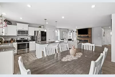 115 Touchstone Court, Lancaster Township, PA 16037 - Photo 15