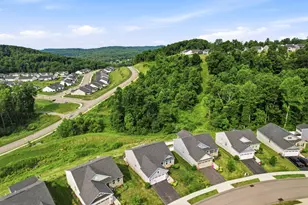 115 Touchstone Ct, Lancaster Township, PA 16037 - Photo 49