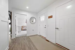 115 Touchstone Ct, Lancaster Township, PA 16037 - Photo 5