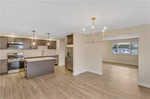 219 Darlan Hill Dr, Pittsburgh, PA 15239 - Photo 9