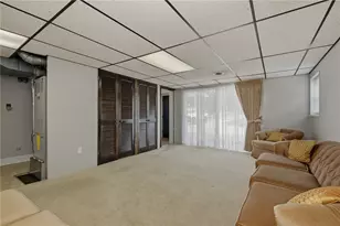 1801 Book Ave, Patterson Township, PA 15010 - Photo 27