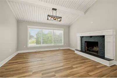 1801 Book Ave, Patterson Township, PA 15010 - Photo 13