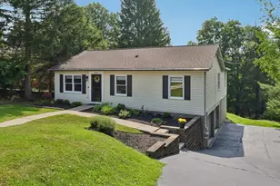 4843 King Rd, Hampton, PA 15101 - Photo 1