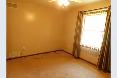 321 Meadowlark Dr, South Union Township, PA 15401 - Photo 23