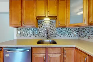 1004 Pennsylvania Ave, Pittsburgh, PA 15233 - Photo 11