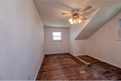 814 N 2nd St, Jeannette, PA 15644 - Photo 17