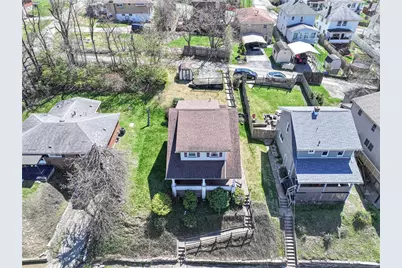 814 N 2nd St, Jeannette, PA 15644 - Photo 1
