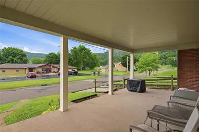 402 20th St, North Apollo, PA 15613 - Photo 3