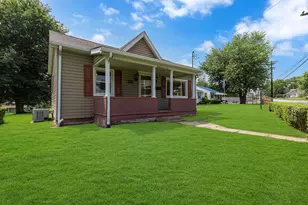 4706 Rochester Rd, Pulaski Township, PA 15066 - Photo 3